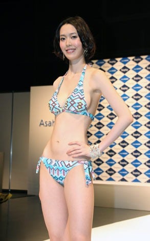 38代旭化成キャンペーンモデルお披露目！5歳差の日中Wキャスト 4