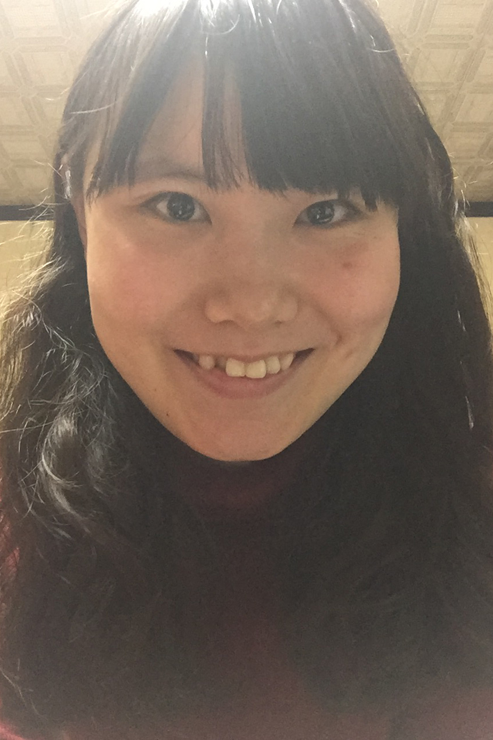肳