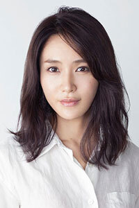女優の野村麻純 イギリス発のアイウエアブランド Cubitts イメージモデルに 2枚目 ニュース画像 Deview デビュー