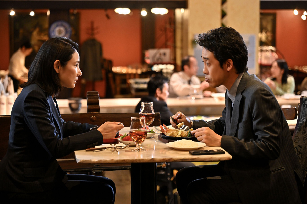 『映画ラストマン -FIRST LOVE-』元恋人でありつつ、仕事上のライバル 心太朗(大泉洋)と佐久良(吉田羊)