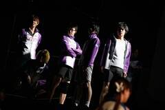 wvXEIuEXgCh THE LIVE STAGE Gs\[h2xQlv