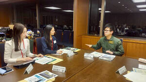 ミス日本コンテストファイナリストが勉強会「自衛官から学ぶ自衛隊の活動」に参加