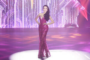 hXRF2025~XEC^[iVi{\E\ iCjDeview