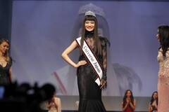 w~XEjo[Xx{\Ɍ肵ɌogE΂iC)Miss Universe Japan