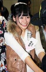 ߂Ă̈̌AKB48htg̓؎u(C)De-View 