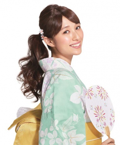 スペースクラフト所属の ふんわり 系女子 鈴木友菜 にわみきほ 広瀬未花が花王 ケープ 新cmに出演 4枚目 ニュース画像 Deview デビュー