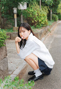 奥村桃夏デジタル写真集『桃色最強伝説』(発行:ワニブックス 撮影:下田直樹)