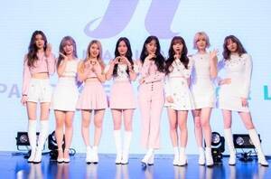 NATURE JAPAN DEBUT SHOWCASE LIVEB