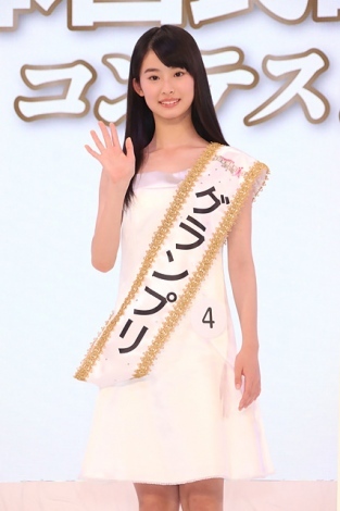 国民的美少女 30周年記念大会グランプリは京都府の13歳 井本彩花さんに決定 25歳まで恋愛しません とキッパリ ニュース Deview デビュー