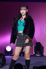 wq~XR2025xRʏ܁uviCjDeview