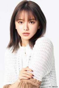 インセント所属：山本舞香