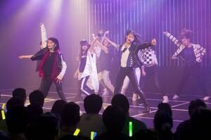 _Xɂڂ̂9l̃o[W߂ꂽB(C)NMB48