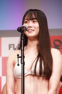 『ミスFLASH2027』ファイナリスト・宮地りんか(C)Deview