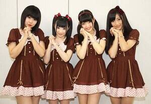 MerciCocoiV[RR@̓n[g}[Nj̃o[B玛уJi16jAOyi18jAĐ숺i15jAїށi16j4lg(C)De-View 