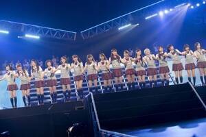 9ʂɃNCwƗsx(C)NMB48