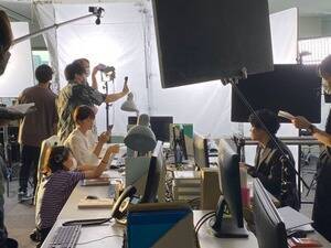 小林涼子主演、「アーユルタイム」PRムービーのメイキング写真。