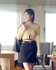 uSOMETHING feat. Natsuki DeguchivLOOK05.