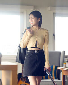 uSOMETHING feat. Natsuki DeguchivLOOK05.