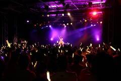 Luce Twinkle Wink̃o[EѐD߂݂̃o[Xf[Cui1AEVhBLAZEjiCjDeview