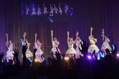 wA[NWG10N 匈ZCuxArcJewelA[h̓L~I in Zepp Tokyo^JewelNeige