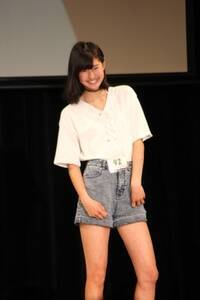 菜々緒に続け 金の卵発掘オーディション 中学生部門優勝は身長170ｃｍの14歳 神崎沙隠さん ニュース Deview デビュー