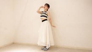 伊原六花公式YouTubeチャンネル「伊原六花のSTEP & GO」のオフショット。