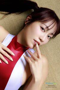 霧島聖子「ヤンチャンWeb 今月の一推しグラビアン」(C)秋田書店