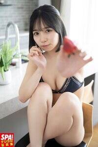 �wSPA!�f�W�^���ʐ^�W �r�{������u�ߏ��ɂ��鍂��̉ԁv�x�@�񋟁^�T��SPA!�ҏW���@�B�e�^���c�q��