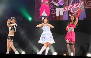 Q[ɓoꂷR[fBl[gɂt@bVV[(C)ORICON DD inc.
 