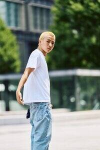 �����t��