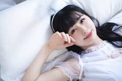 肦