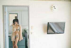 入内嶋涼 1st写真集「(タイトル未定)」(仮)撮影/時永大吾(白夜書房)