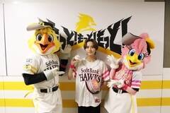 11���̕����\�t�g�o���N�z�[�N�XVS�������N���g�X�����[�Y��Ŏn�����𖱂߂��_�����l(C)SoftBank HAWK