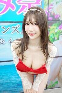 �C���[�WDVD�wCairns�@�P�A���Y�x�̔����L�O�C�x���g���s������؂ӂݓ�