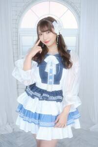 DOLL ƃo[EcD