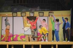u on STAGE `SIX MENfS SHOW TIME 3`vQlv̖͗l