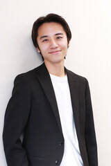 ���C�E�O���[�G���^�e�C�������g�����F�A�c��M�iC�jDeview