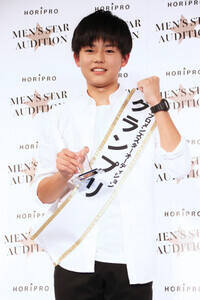 『HORIPRO MEN'S STAR AUDITION』でグランプリを受賞した鍛治原日向(かじはら・ひゅうが)さん14歳(C)Deview