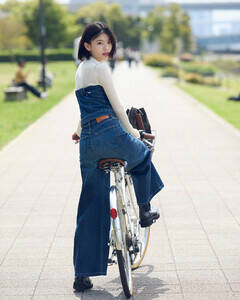 uSOMETHING feat. Natsuki DeguchivLOOK03.