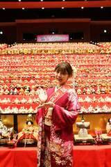 �w������r�b�O�ЂȍՂ�x�ɏo�������~�X���{�O�����v�����~�X�����̐ΐ얞����