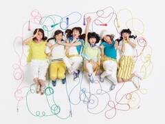2017N18ɂ͓{ك}Cu肵ĂLittle Glee Monster