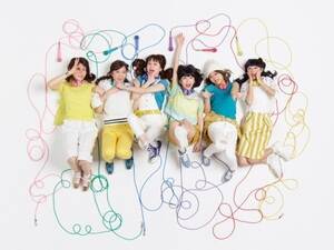 2017N18ɂ͓{ك}Cu肵ĂLittle Glee Monster