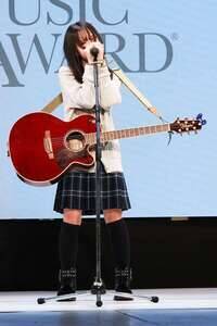 『日本制服音楽アワード』グランプリ・なるみさん(C)Deview