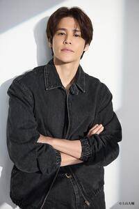 研音所属:宮野真守
