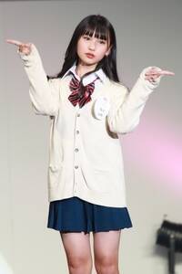 日本一かわいい女子中学生 は愛知県の13歳 榊原樹里さん 自分のブランドを持つのが夢 ニュース Deview デビュー
