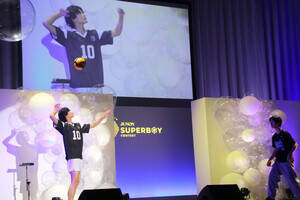 自由パフォーマンス審査では特技のバレーボールを披露した大野礼音さん(C)Deview