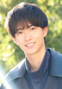 研音所属：野村康太