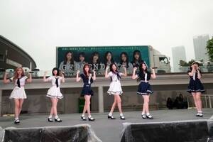 ؍6lgK[YO[vEGFRIENDA{fr[Aow玄 `GFRIEND 1st BEST`xLOt[CuJ