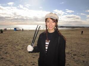 2017NȂC[WK[̗؂AwbhhōsȂꂽwLUKE'S BEACH CLEAN UPxɎQB