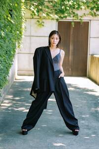 5月20日発売『中村ゆりか写真集(仮)』(宝島社)